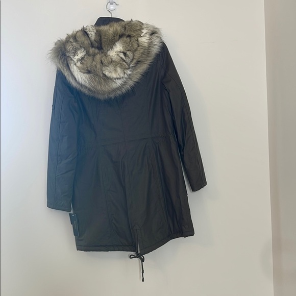 NWT Laundry By Shelli Segal Green Utility Jacket with Fur-Trimmed Hood - Picture 4 of 5